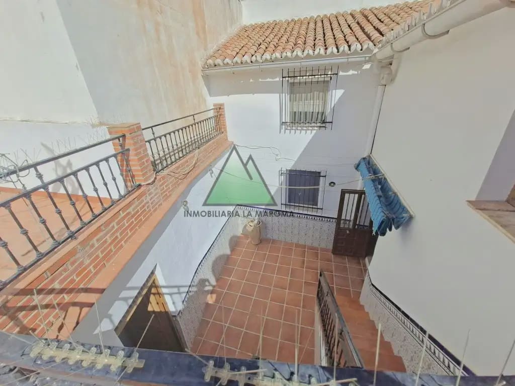 5 soverom Hus til salgs i Periana med garasje - € 175 000 (Ref: 10078903)