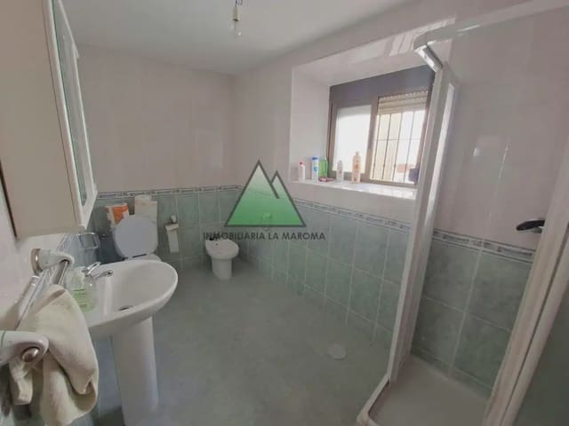 5 camera da letto Casa in vendita in Periana con garage - 175.000 € (Rif: 10078903)