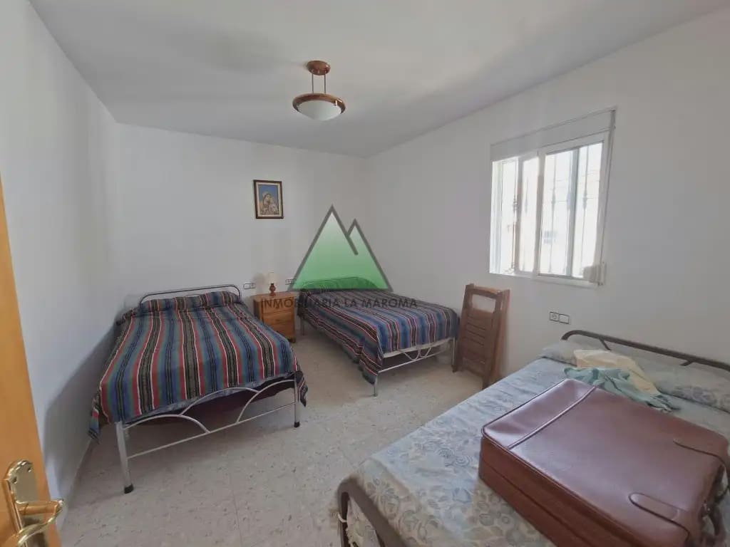 5 soverom Hus til salgs i Periana med garasje - € 175 000 (Ref: 10078903)