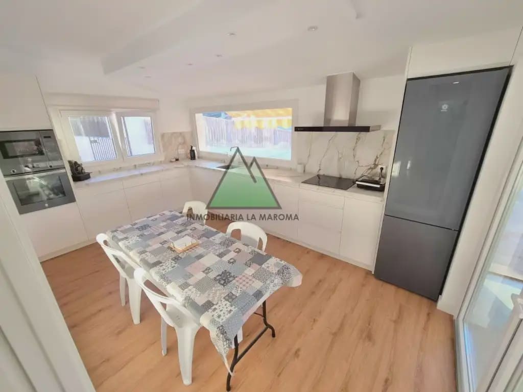 5 sovrum Villa till salu i Alcaucin med pool garage - 480 000 € (Ref: 10147384)