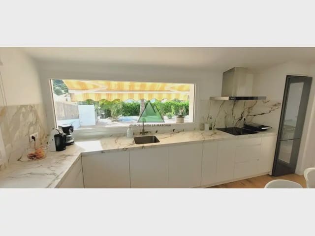 5 sovrum Villa till salu i Alcaucín med pool garage - 480 000 € (Ref: 10147384)