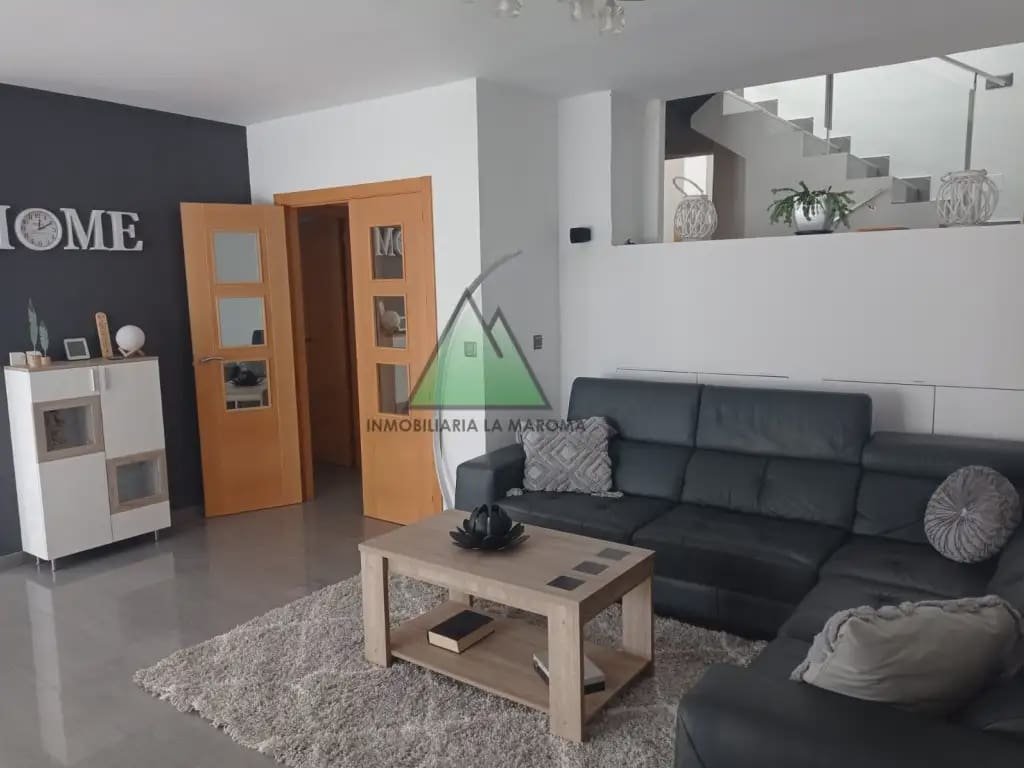 3 soverom Hus til salgs i Alfarnate med garasje - € 300 000 (Ref: 10159926)