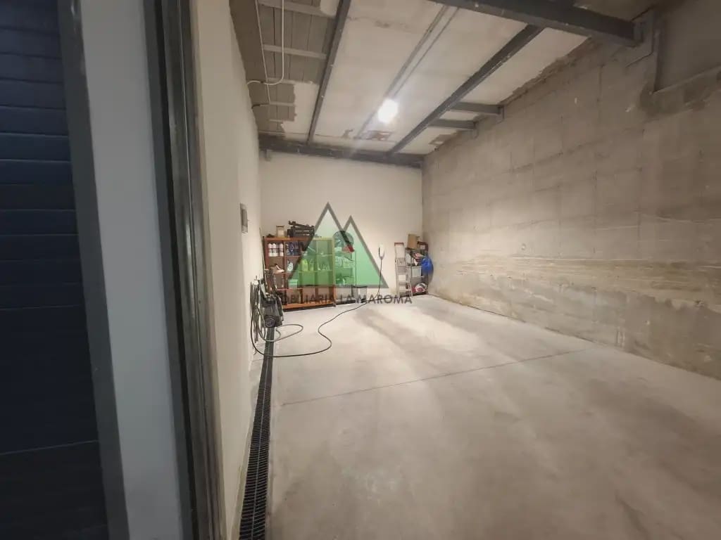 Garage zu verkaufen in Alhama de Granada - 120.000 € (Ref: 10159928)