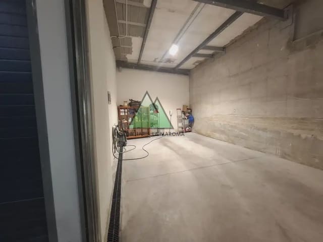 Garage à vendre à Alhama de Granada - 120 000 € (Ref: 10159928)