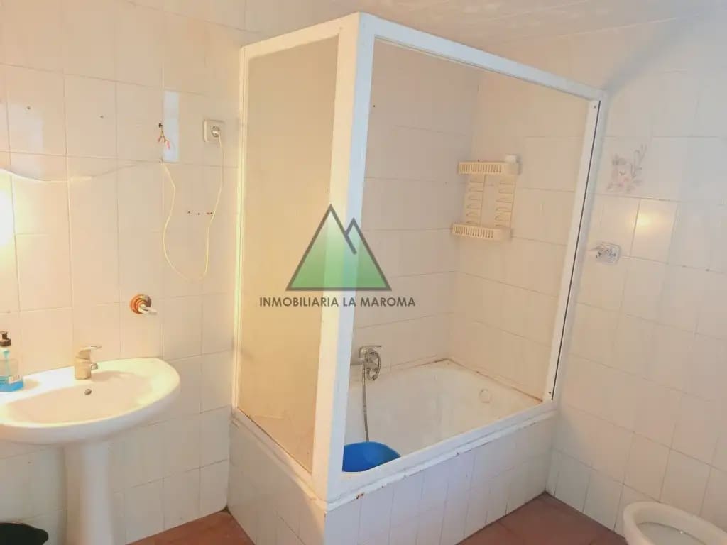 3 soveværelse Byhus til salg i Villanueva de Tapia - € 60.000 (Ref: 10159929)