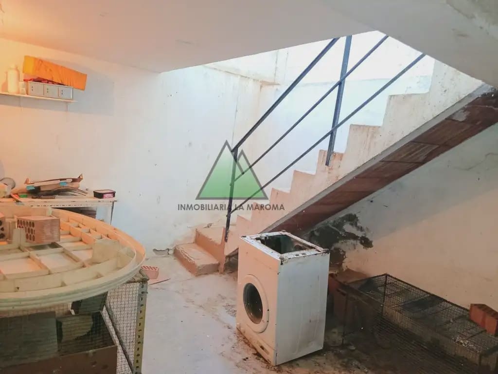 3 soveværelse Byhus til salg i Villanueva de Tapia - € 60.000 (Ref: 10159929)