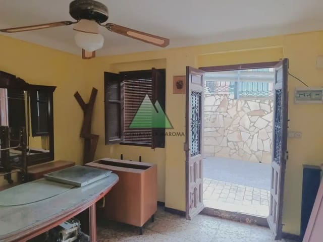 3 soveværelse Byhus til salg i Villanueva de Tapia - € 60.000 (Ref: 10159929)
