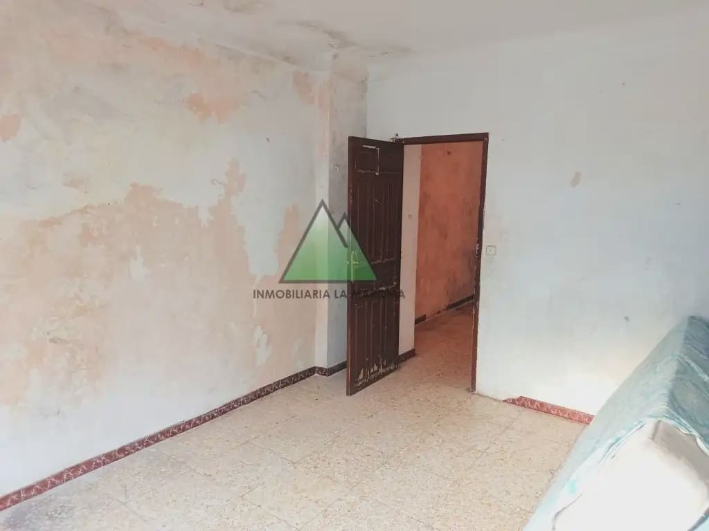 3 soveværelse Byhus til salg i Villanueva de Tapia - € 60.000 (Ref: 10159929)