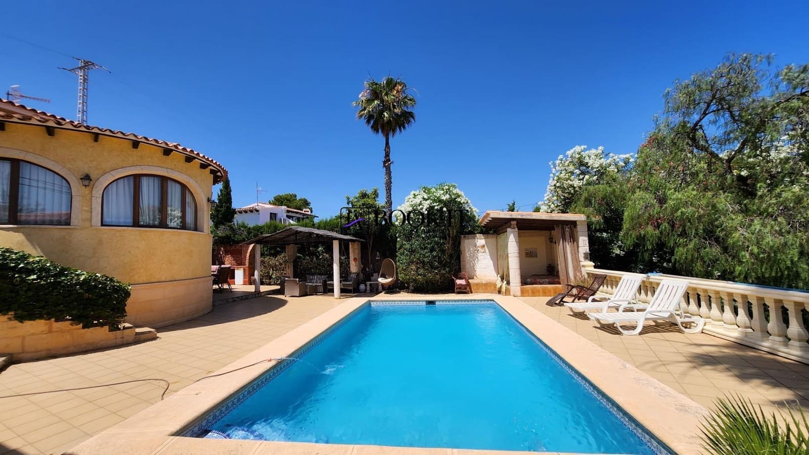 4 sovrum Villa till salu i Calpe / Calp med pool garage - 750 000 € (Ref: 10111774)