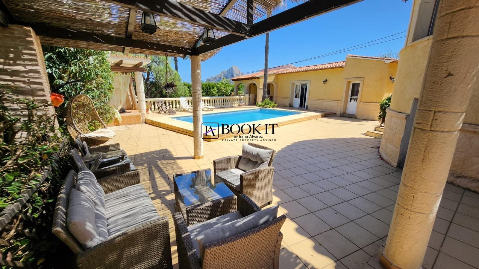 4 sovrum Villa till salu i Calpe / Calp med pool garage - 750 000 € (Ref: 10111774)