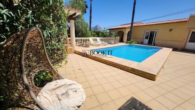 4 makuuhuone Huvila myytävänä paikassa Calpe / Calp mukana uima-altaan 
autotalli - 750 000 € (Ref: 10111774)