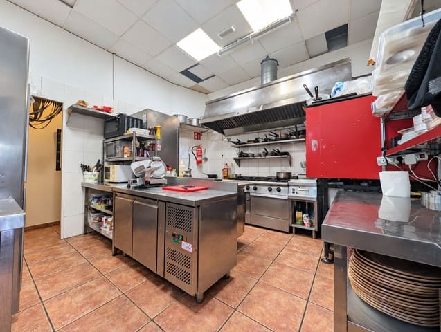 Local Comercial de 1 habitación en Moraira, Teulada-Moraira en venta - 145.000 € (Ref: 10175702)