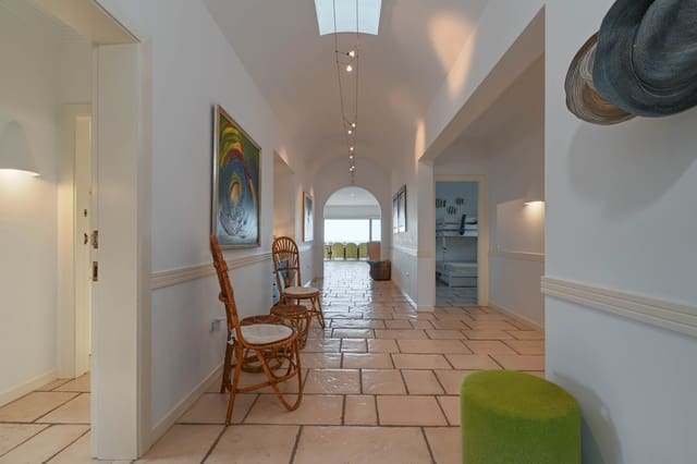 5 Zimmer Villa zu verkaufen in Moraira, Teulada-Moraira mit Pool - 1.750.000 € (Ref: 10175703)