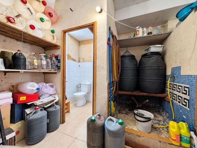 1 quarto Comercial para venda em Moraira, Teulada-Moraira com garagem - 215 000 € (Ref: 10175704)