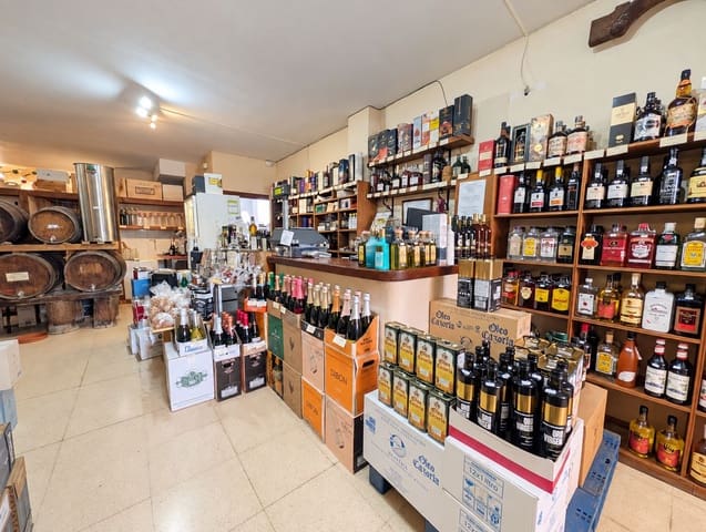 1 quarto Comercial para venda em Moraira, Teulada-Moraira com garagem - 215 000 € (Ref: 10175704)