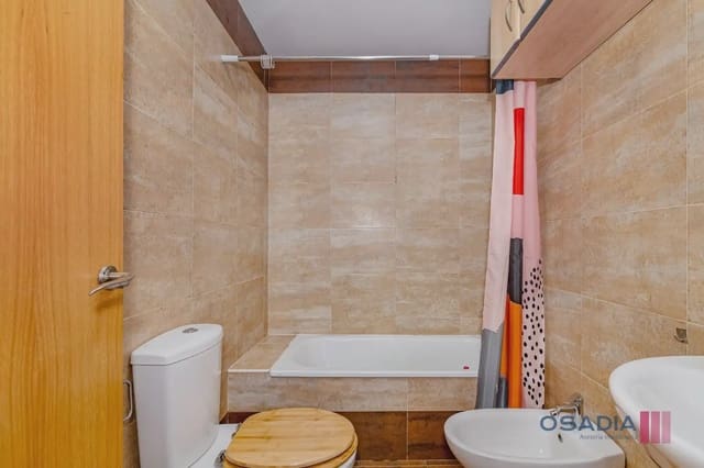 2 sypialnia Mieszkanie na sprzedaż w Monachil z garażem - 135 000 € (Ref: 10100615)