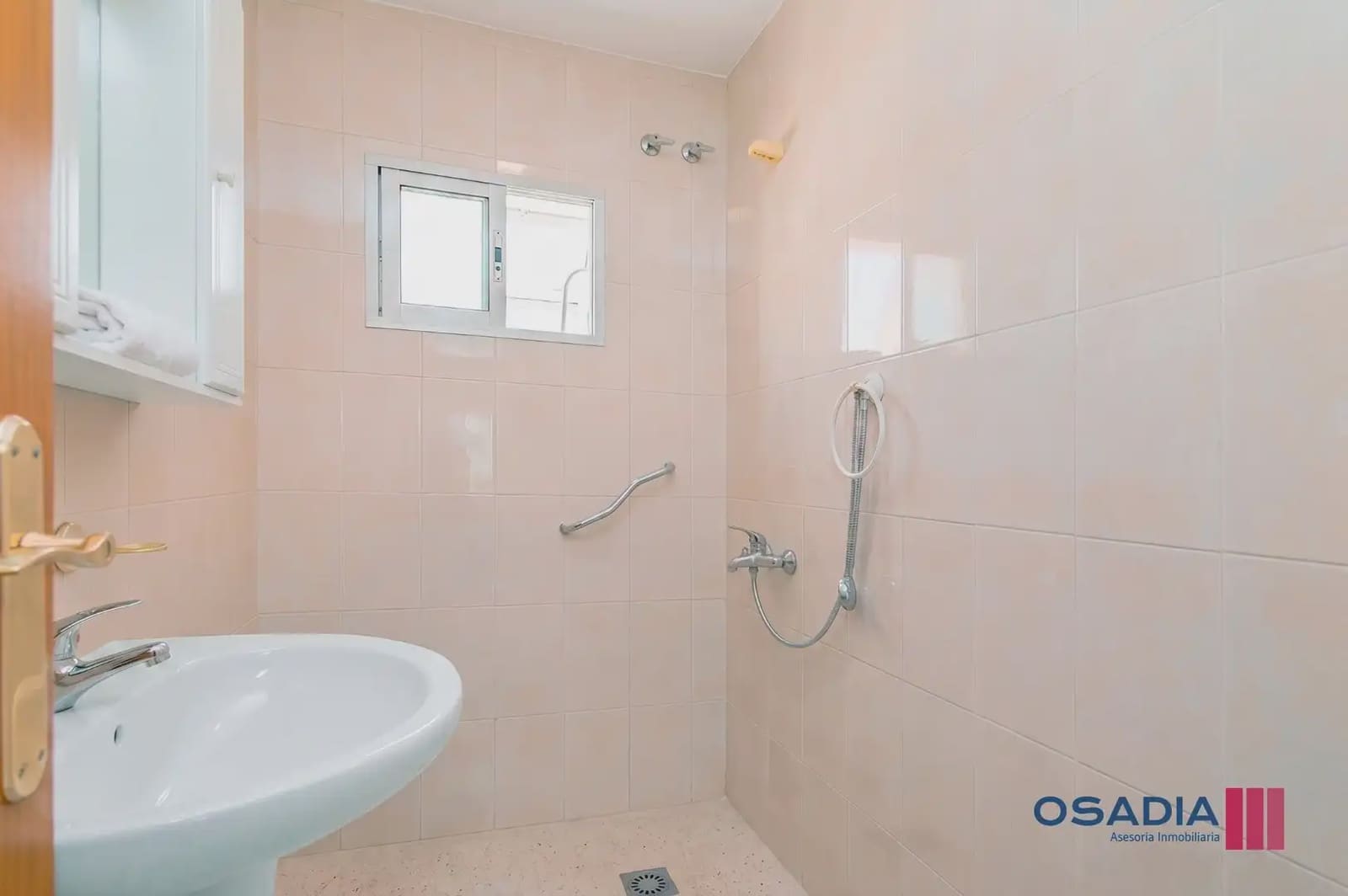 2 soveværelse Lejlighed til salg i Granada by - € 140.000 (Ref: 10100617)