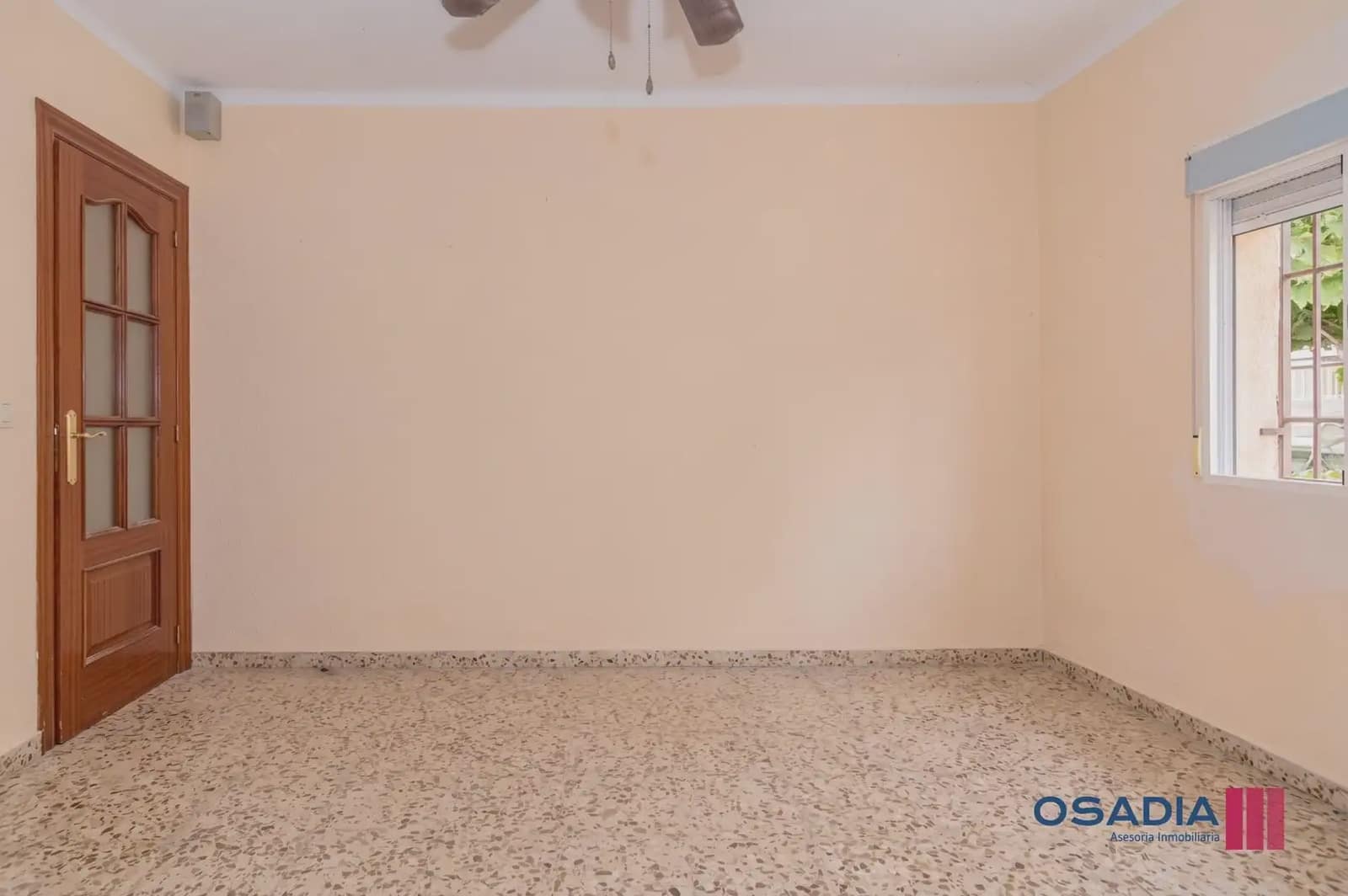 2 soveværelse Lejlighed til salg i Granada by - € 140.000 (Ref: 10100617)