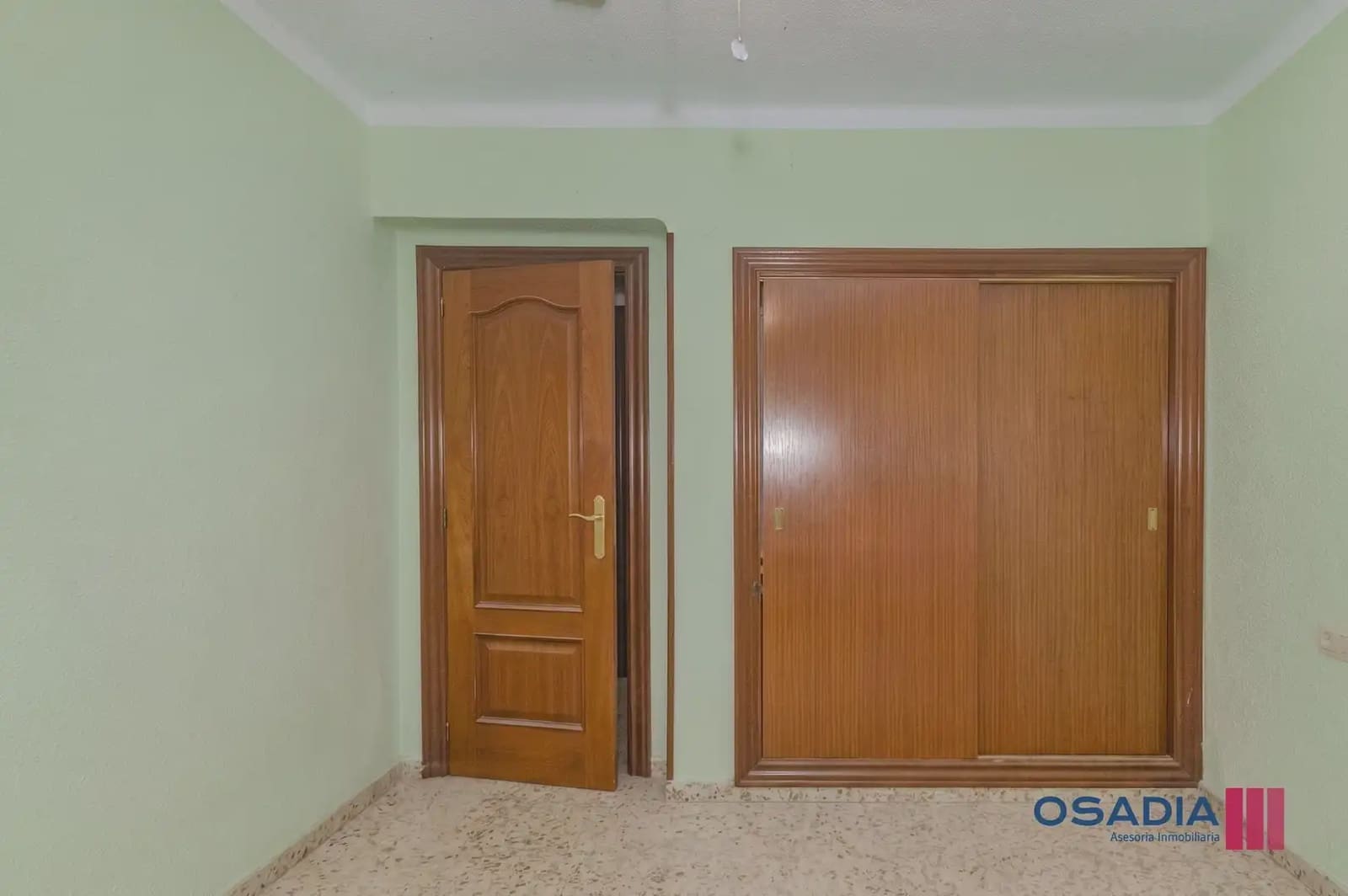 2 soveværelse Lejlighed til salg i Granada by - € 140.000 (Ref: 10100617)