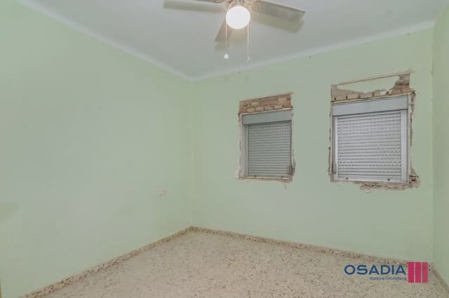 2 soveværelse Lejlighed til salg i Angustias - Chana - Encina, Granada by - € 140.000 (Ref: 10100617)