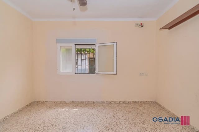 2 soveværelse Lejlighed til salg i Angustias - Chana - Encina, Granada by - € 140.000 (Ref: 10100617)