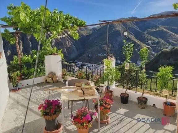 Finca/Casa Rural de 3 habitaciones en Monachil en venta - 229.000 € (Ref: 10100620)
