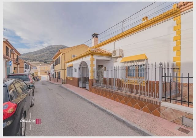 4 quarto Moradia Geminada para venda em Alomartes, Illora com garagem - 239 900 € (Ref: 10100624)