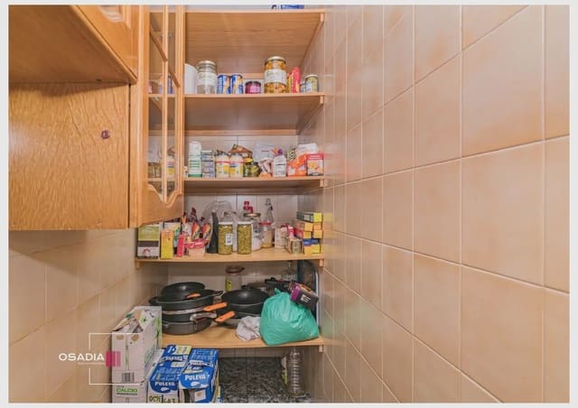 4 quarto Moradia Geminada para venda em Alomartes, Illora com garagem - 239 900 € (Ref: 10100624)
