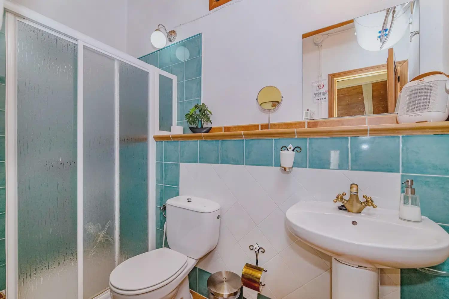 Local Commercial à vendre à Huetor Vega - 1 500 000 € (Ref: 10100625)