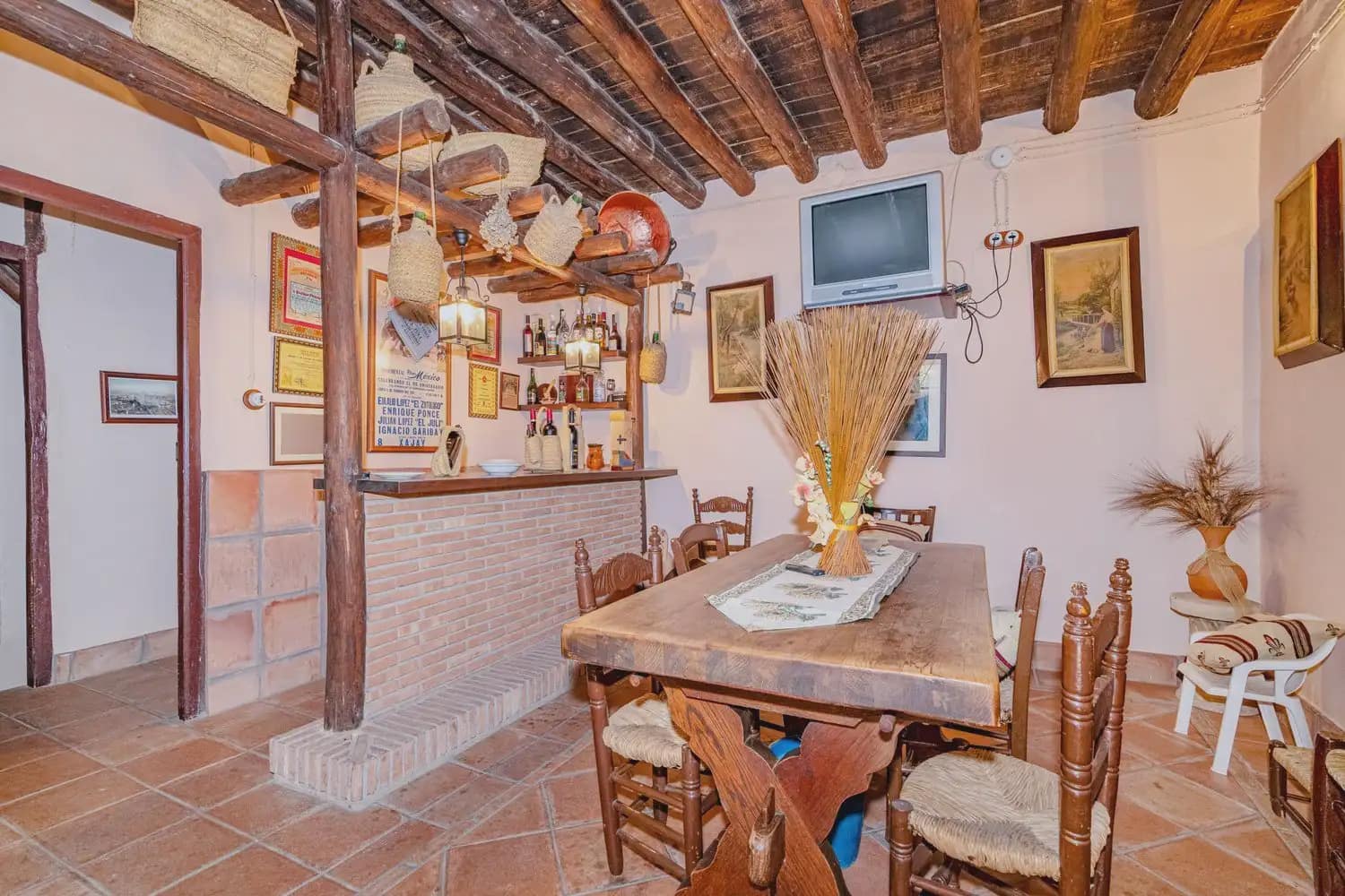Local Commercial à vendre à Huetor Vega - 1 500 000 € (Ref: 10100625)