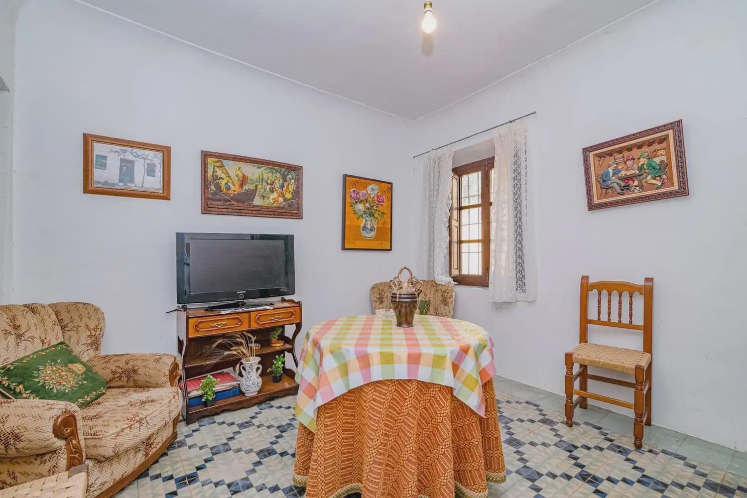 Local Commercial à vendre à Huetor Vega - 1 500 000 € (Ref: 10100625)