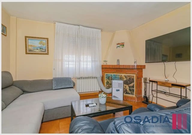 4 sovrum Villa till salu i Huétor Vega med pool garage - 499 000 € (Ref: 10100626)