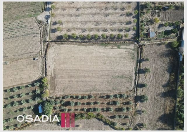 Rakentamaton maa myytävänä paikassa Cervantes, Granada kaupunki - 49 900 € (Ref: 10100628)