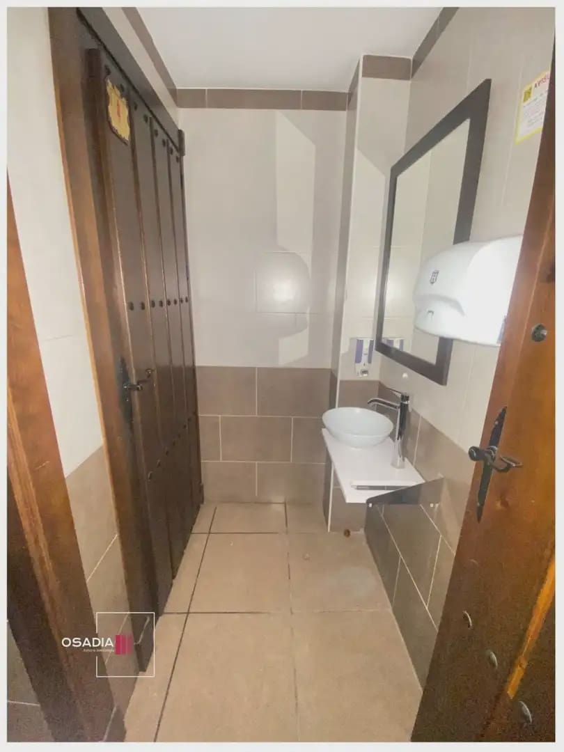 Kommersiell til salgs i Monachil - € 199 000 (Ref: 10100631)