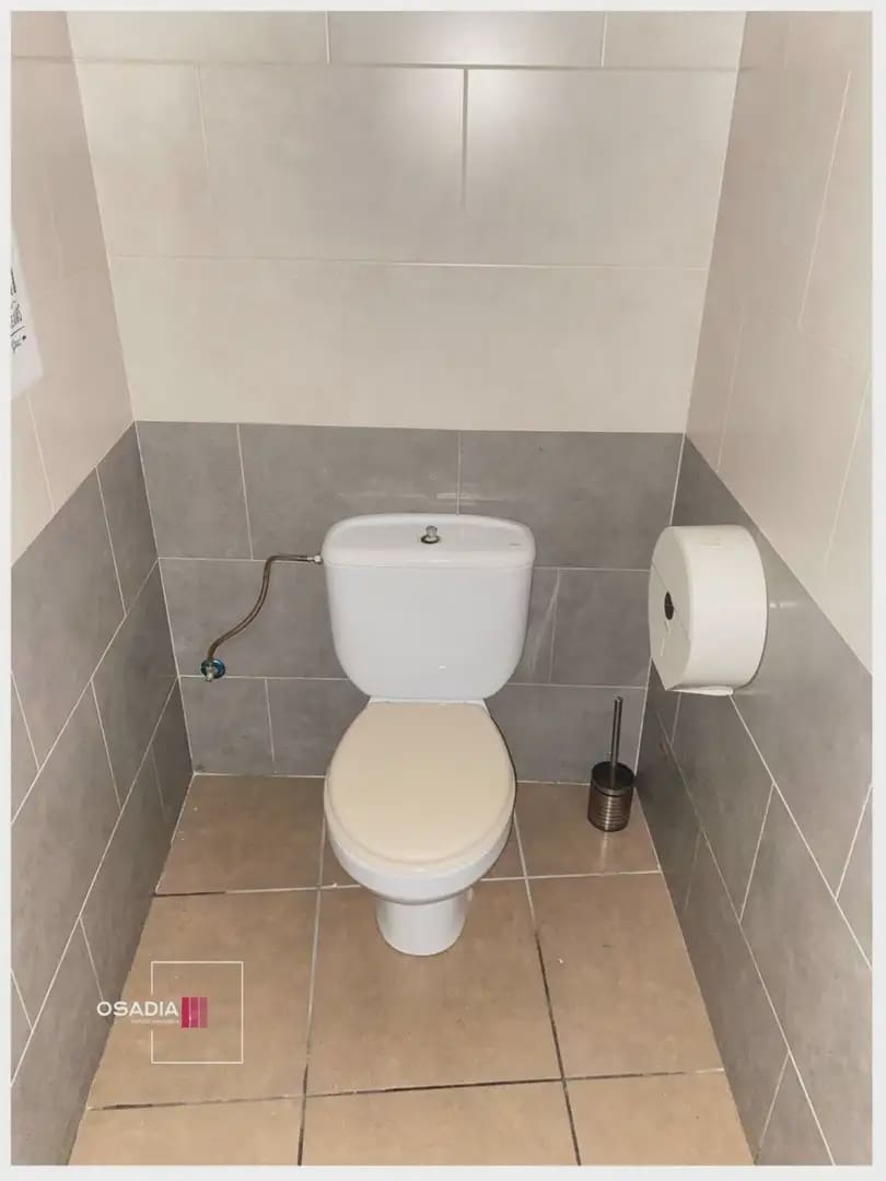 Kommersiell til salgs i Monachil - € 199 000 (Ref: 10100631)