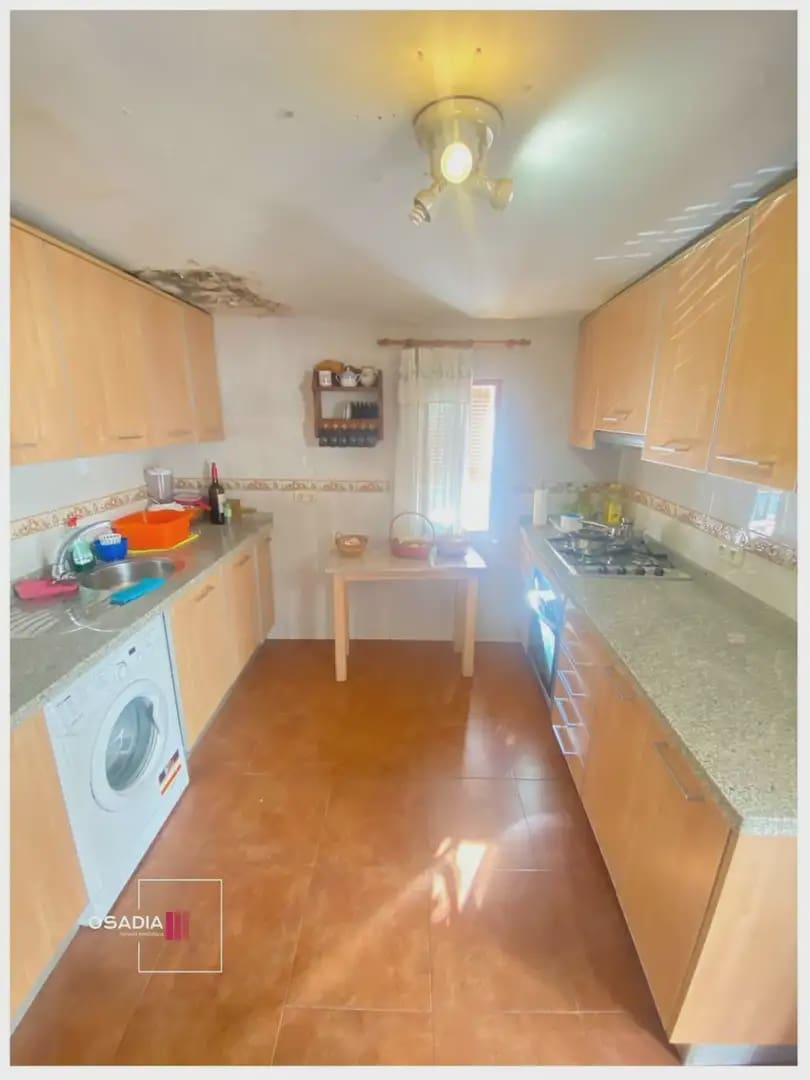 Kommersiell til salgs i Monachil - € 199 000 (Ref: 10100631)