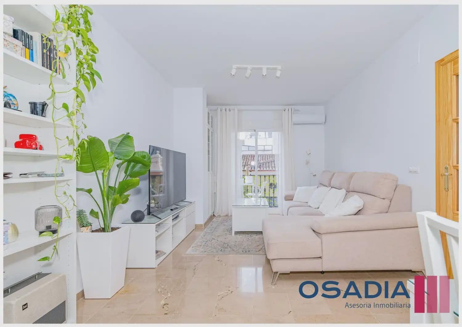 3 sypialnia Mieszkanie na sprzedaż w La Zubia z garażem - 195 000 € (Ref: 10100632)