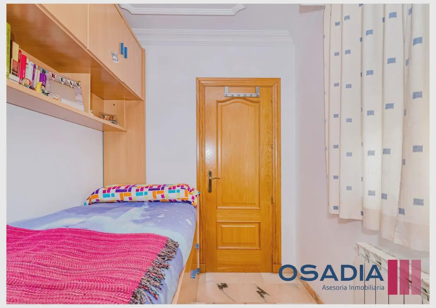 3 sovrum Radhus till salu i Cajar - 234 000 € (Ref: 10100634)