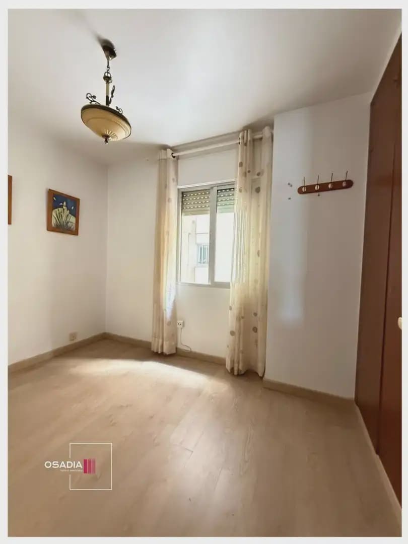 4 slaapkamer Flat te koop in Jerez de la Frontera met garage - € 285.000 (Ref: 10100636)