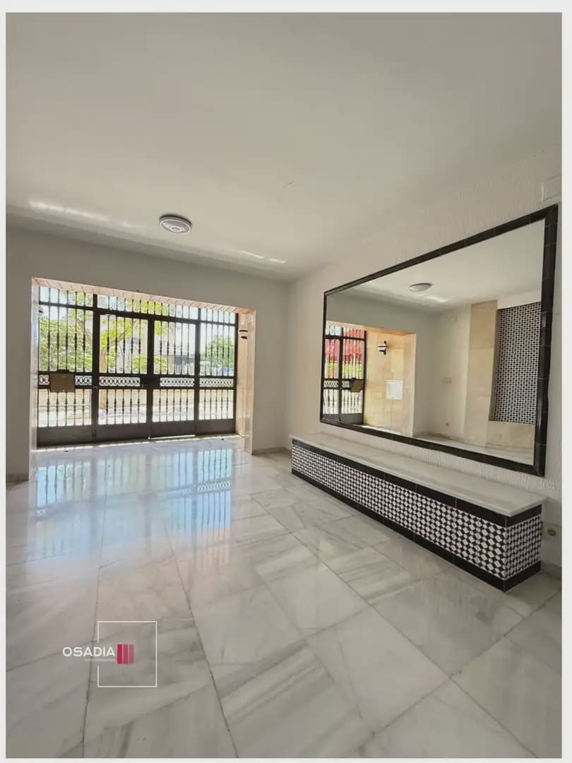 4 slaapkamer Flat te koop in Jerez de la Frontera met garage - € 285.000 (Ref: 10100636)