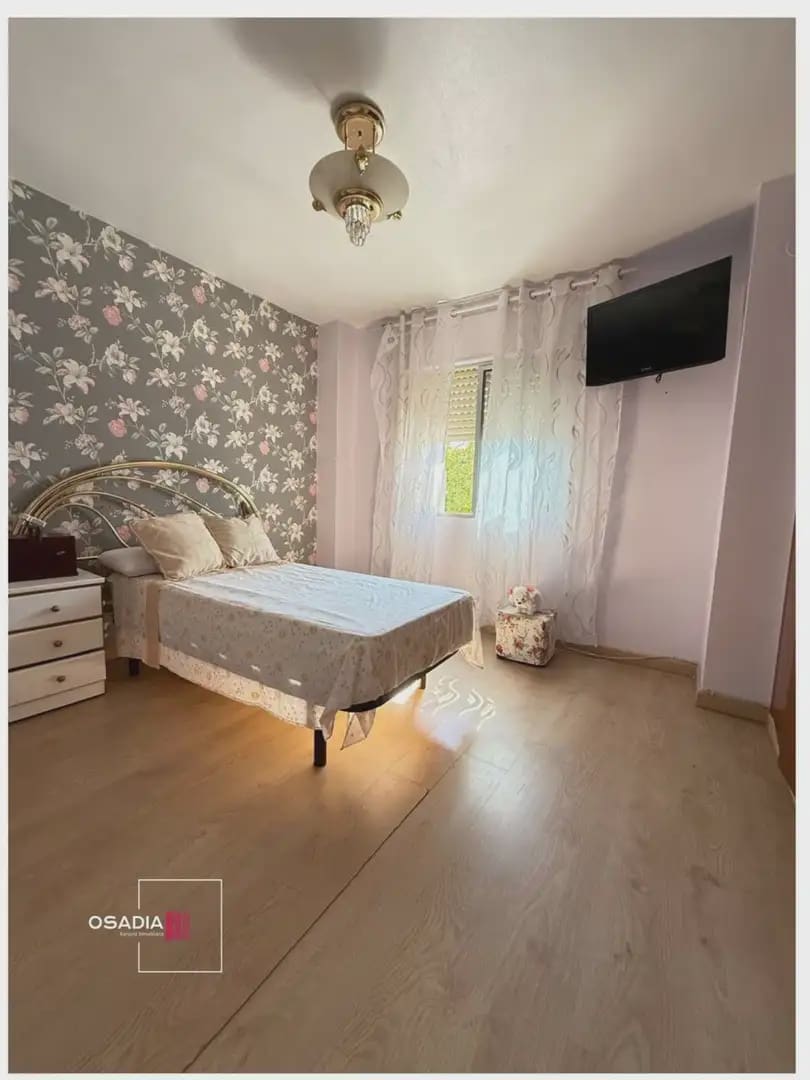 4 slaapkamer Flat te koop in Jerez de la Frontera met garage - € 285.000 (Ref: 10100636)