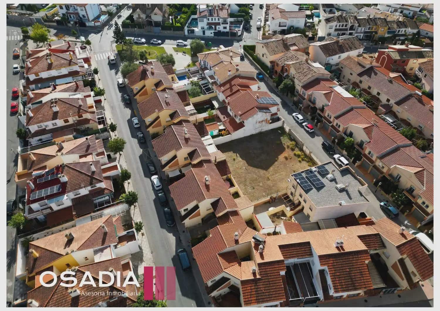 Solar/Parcela en Huétor Vega en venta - 120.000 € (Ref: 10100639)