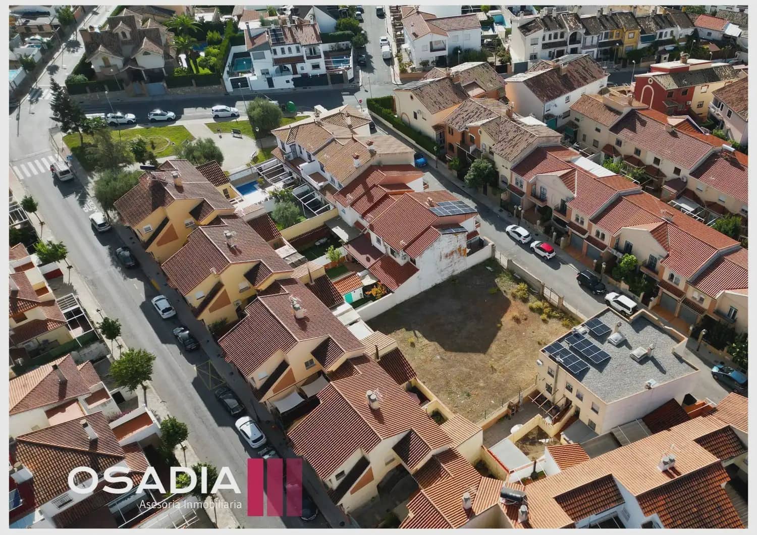 Solar/Parcela en Huétor Vega en venta - 120.000 € (Ref: 10100639)