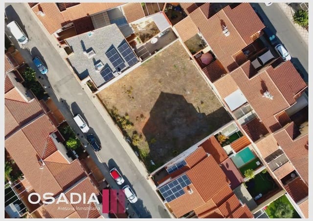 Solar/Parcela en Huétor Vega en venta - 120.000 € (Ref: 10100639)