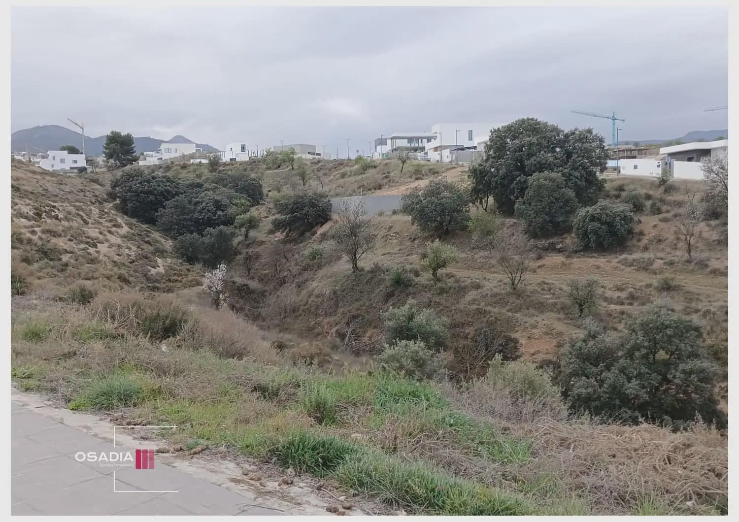Solar/Parcela en La Zubia en venta - 92.500 € (Ref: 10100640)