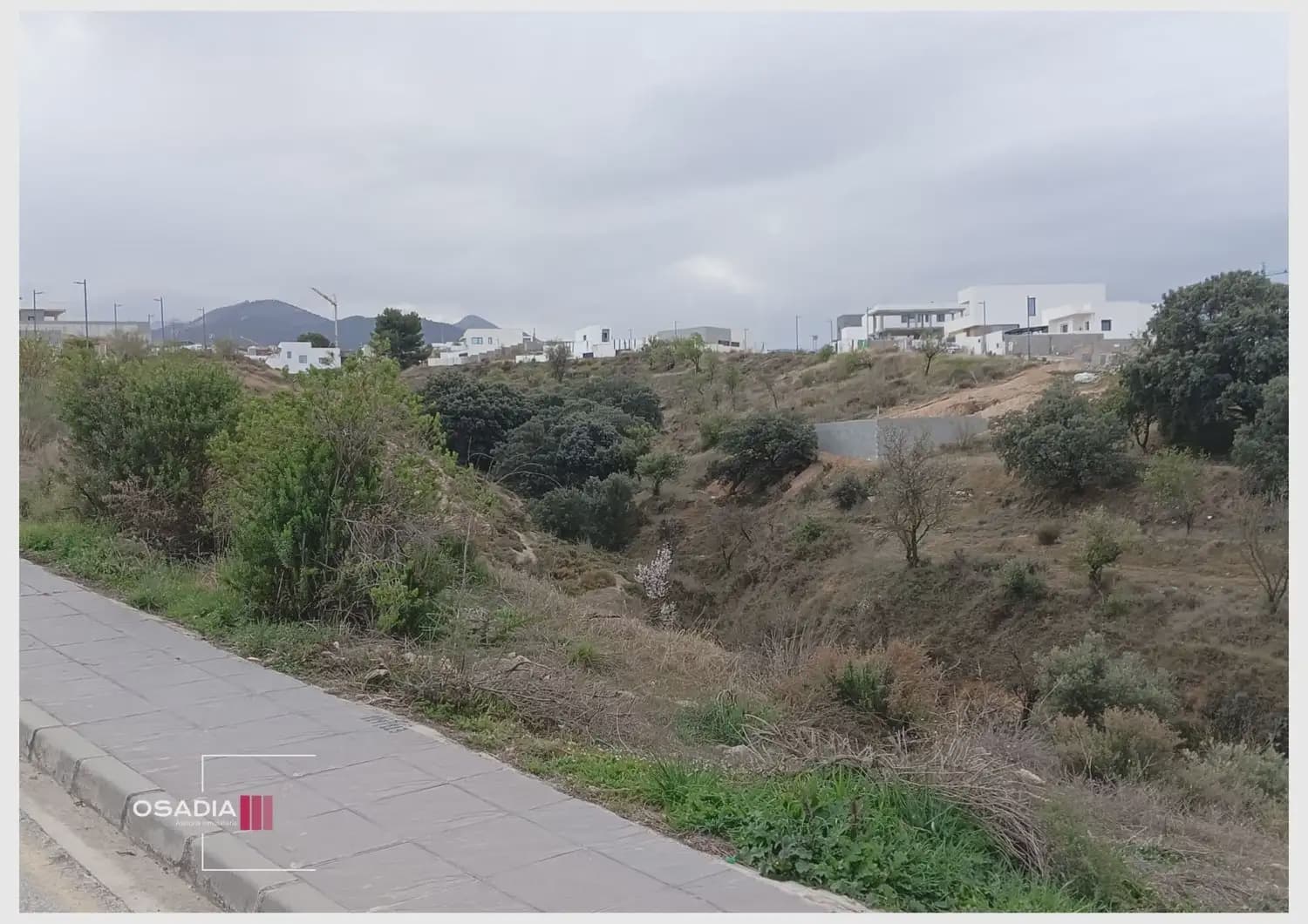 Solar/Parcela en La Zubia en venta - 92.500 € (Ref: 10100640)