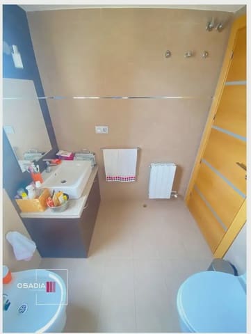 2 sovrum Lägenhet till salu i Poligono Cartuja - La Paz, Granada stad med pool garage - 195 000 € (Ref: 10100646)