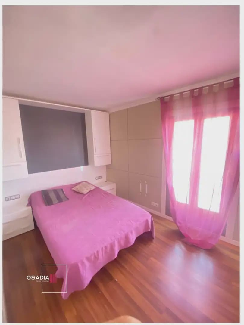 3 bedroom Semi-detached Villa for sale in Los Guajares - € 165,000 (Ref: 10100649)