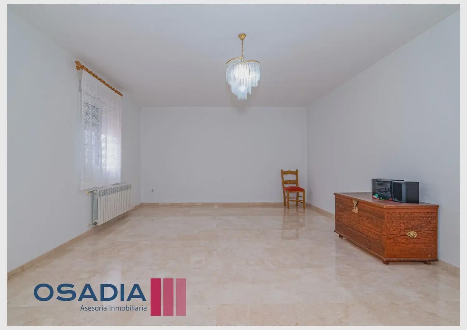 4 bedroom Villa for sale in Fuente Vaqueros with pool garage - € 590,000 (Ref: 10100650)