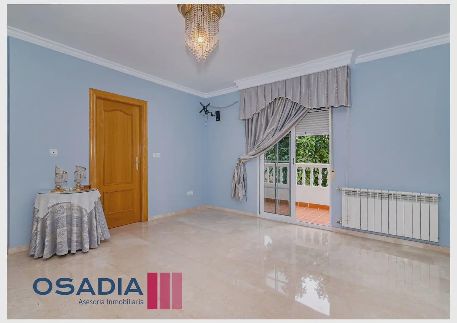 4 bedroom Villa for sale in Fuente Vaqueros with pool garage - € 590,000 (Ref: 10100650)